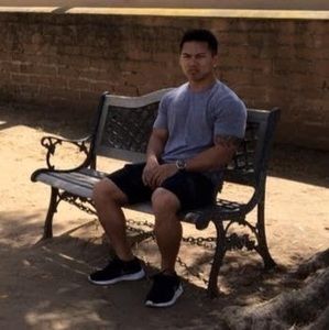 Meet your Posher, Jon-bert